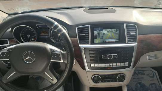 Mercedes Ml 350 v6 image 11
