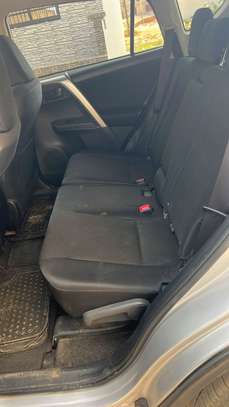 TOYOTA RAV4 2015 image 6
