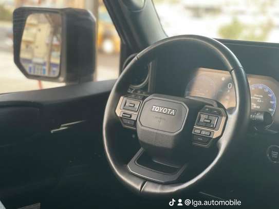 Toyota Prado automatique Diesel annee 2025 image 5
