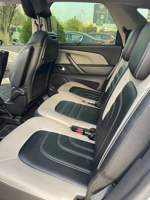 Citroen C4 Picasso 2017 image 10