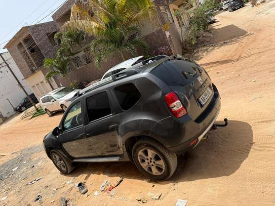 RENAULT DUSTER image 11