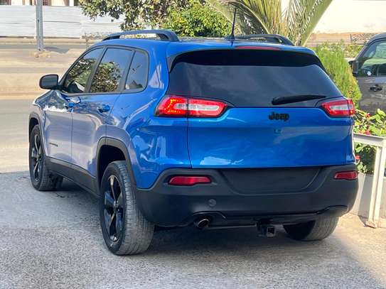 Jeep Cherokee 2018 image 6
