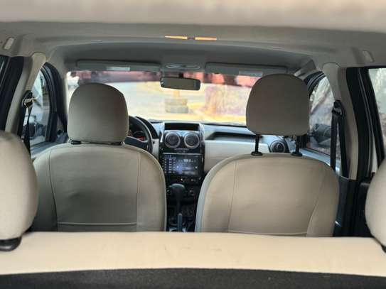 Renault Duster 2017 image 2