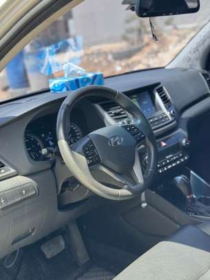 Hyundai Tucson image 7