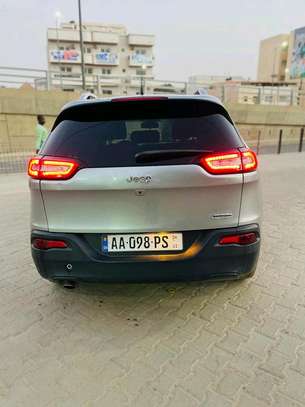 Jeep cherocke 2016 image 7