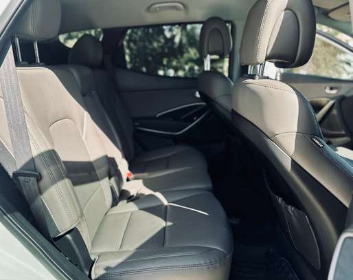 Hyundai Santafé  sport 2.0 année 2017 image 7