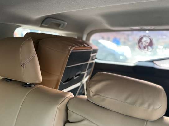 Toyota fortuner 2018 image 11