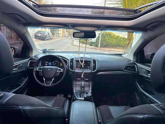 Ford Edge image 7