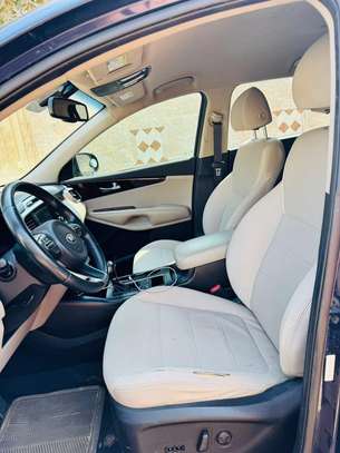 KIA SORENTO 2018 image 9