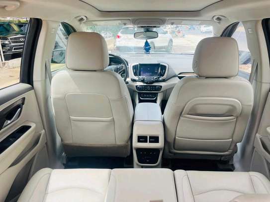 GMC Terrain Denali image 7