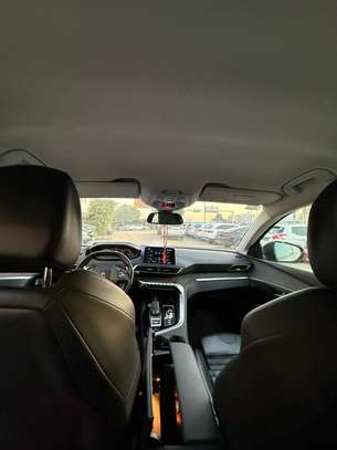 Peugeot 3008 2022 image 5