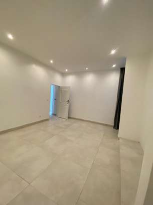 Très bel appartement à louer aux mamelle image 2