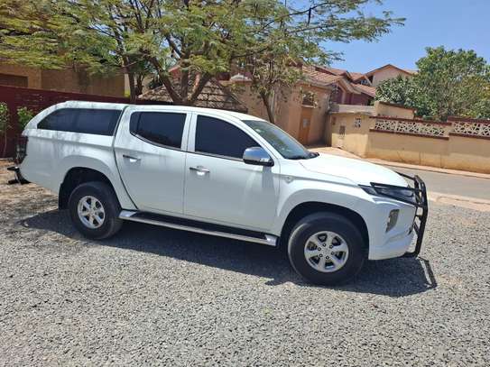 Mitsubishi Jls 2022 image 11