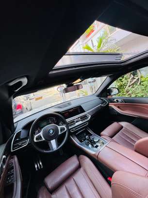BMW X5 2022 image 11