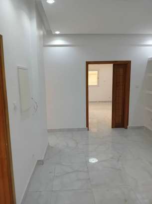 APPARTEMENTS F5 POINT E image 4