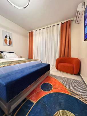 Studio haut standing avec jacuzzi au virage image 11