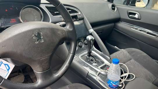 A vendre Peugeot 3008 image 6