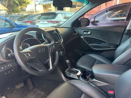 Hyundai santafe 2016 image 3