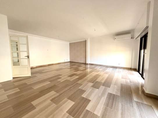 Appartement 3 chambres à louer - Plateau image 3