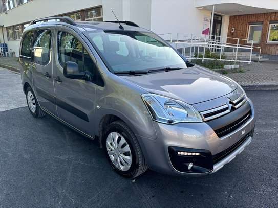 Citroen berlingo 2017 essence manuelle image 13