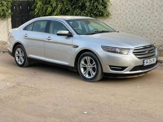 FORD TAURUS  2017 image 8