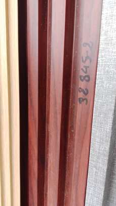 LAMBRIS EN PVC POUR DECO SALONS image 3