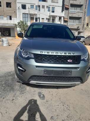 Land rover discovery image 1