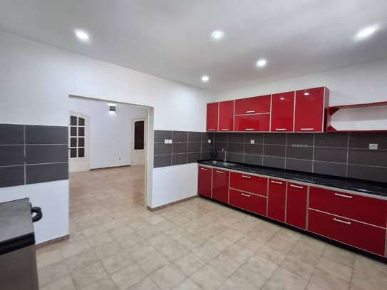 LOCATION d’une villa aux Almadies image 12