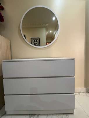 Coiffeuse / commode avec miroir image 4