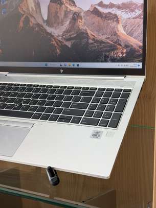 Hp elitebook 850 G7 image 2