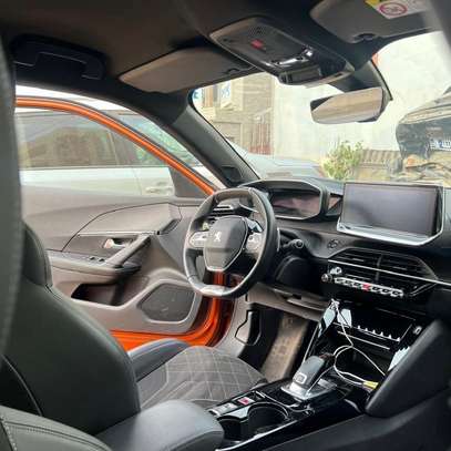 Location Peugeot 2008 image 2