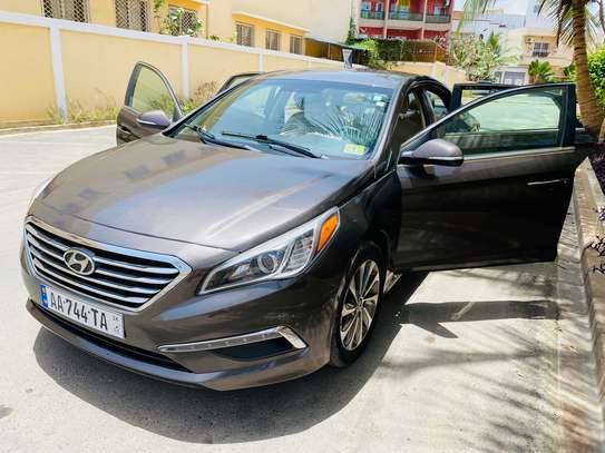 Hyundai Sonata full option image 6