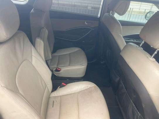 Hyundai santafe 2016 image 3