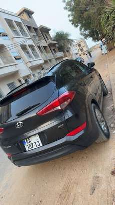 LOCATION HYUNDAI TUCSON 2018 image 3
