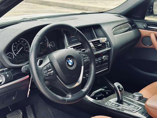 BMW x4 M 2018 image 7
