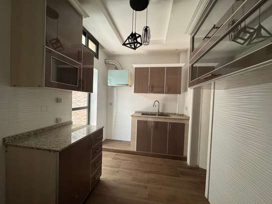 Sacré cœur 3 appartements à louer derrière pape diob image 2