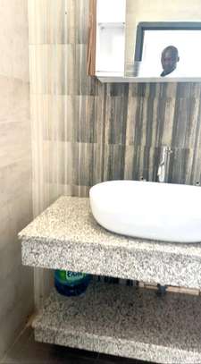Appartement a louer a Mermoz image 11