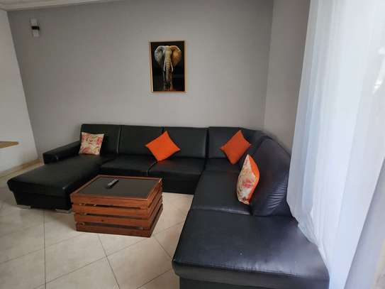 Joli 2 chambres salon cite keur gorgui vdn image 2