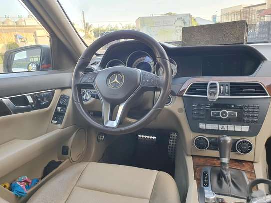 Mercedes Benz C300 2013 image 5