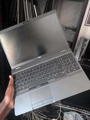 Ordinateur portable i5 8th gen/ SSD 256gb image 3