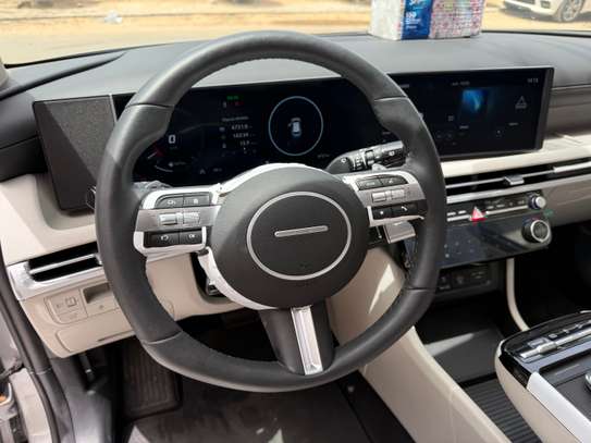 Hyundai image 7
