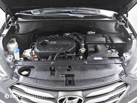 Hyundai Santa Fe essence 2018 Exclusive image 6