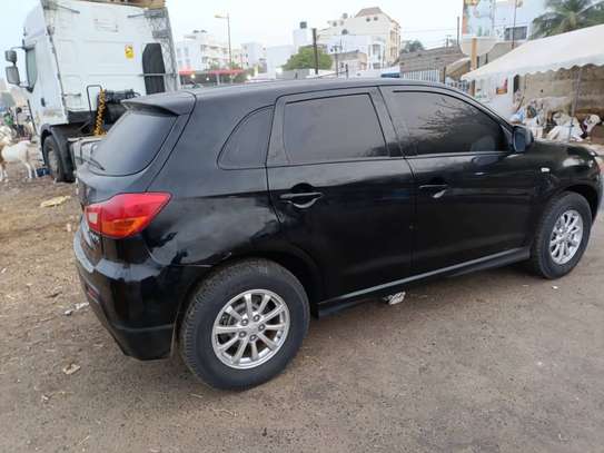 Location Mitsubishi RVR image 1