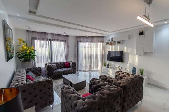 À louer non meublé – Appartement F4 de standing proche IPG image 2