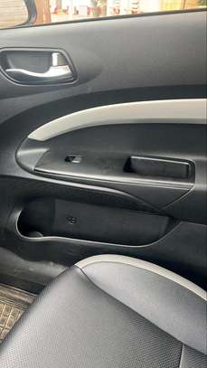 Kia stonic 2024 image 5