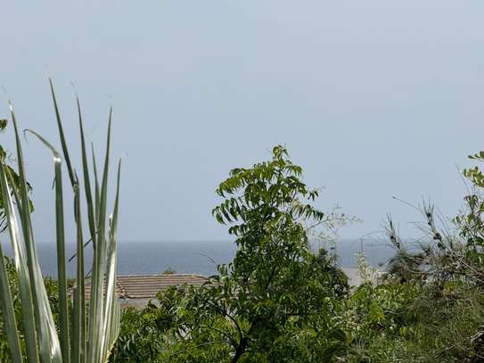 Appartement à coté de l'école américaine Fenêtre Mermoz image 1