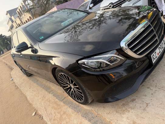 Mercedes Benz Class E 2019 sous douane image 10