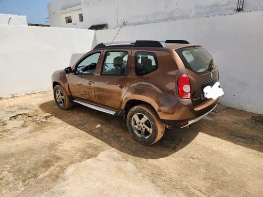RENAULT DUSTER 2014 image 3