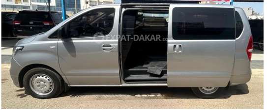 Starex 3 places 2019 diesel fourgon image 5