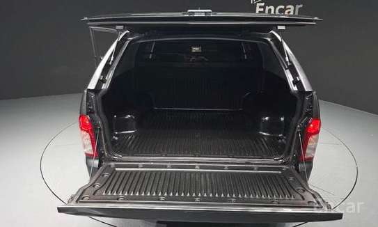 SsangYong Korando Sports 2.2 Turbo Diesel 4WD image 8